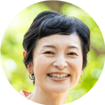女性