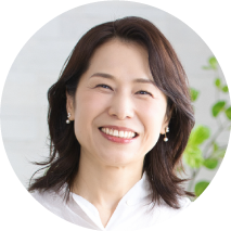 女性